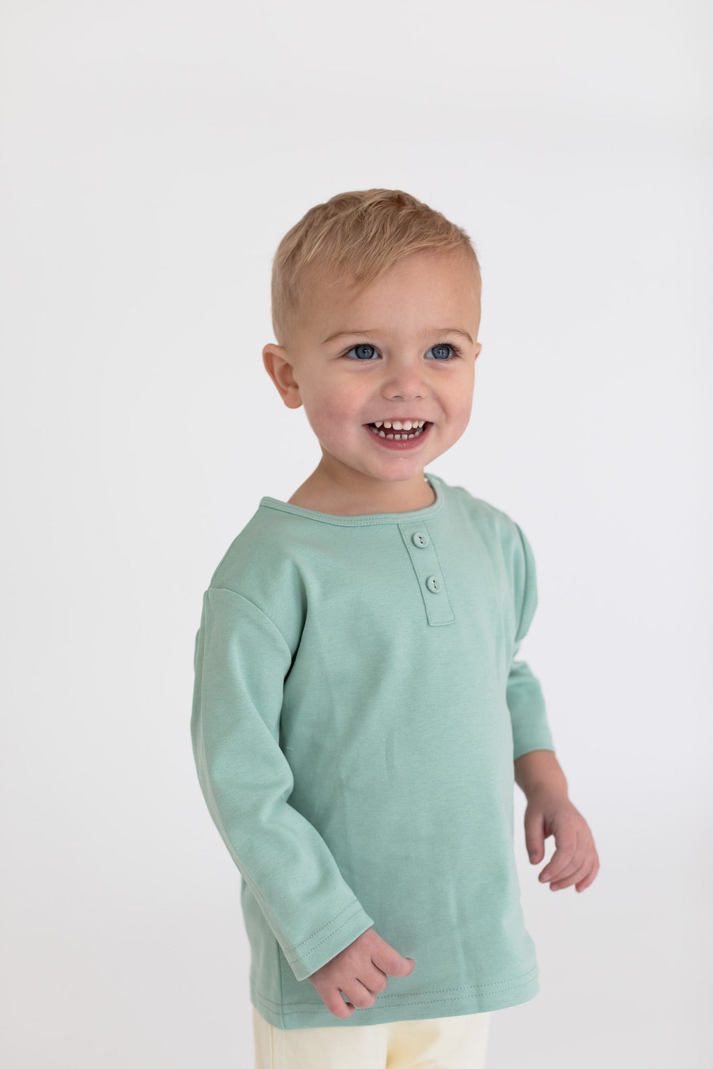 Isaac Henley Shirt | Mineral Green