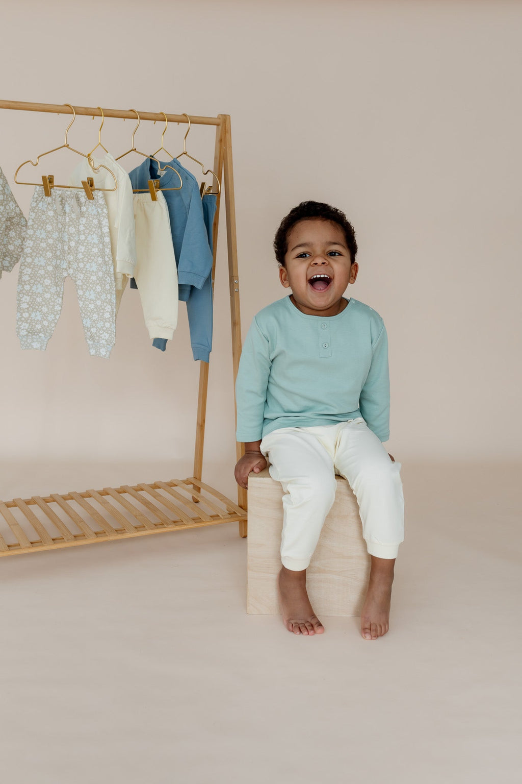 Isaac Henley Shirt | Mineral Green