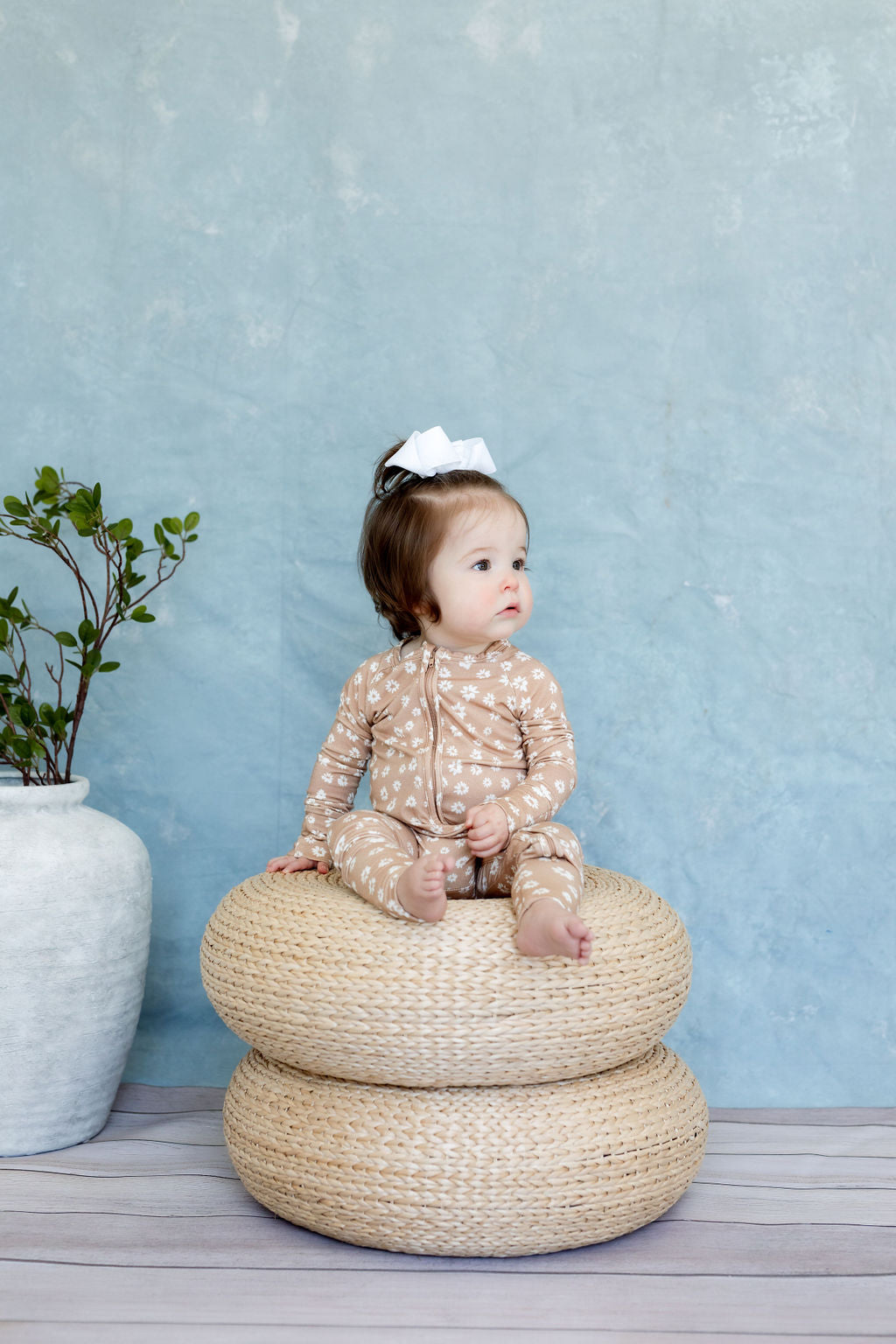 Baby Zip Sleeper – Tiny Blooms Sand